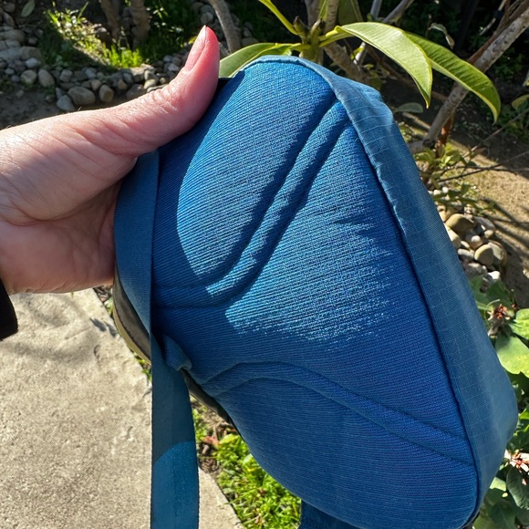 Unisex Patagonia ultralight black hole mini hip pack - Picture 7 of 7